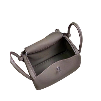 Hermès Lindy 26 Grey Cow Leather Golden or Palladium Hardware